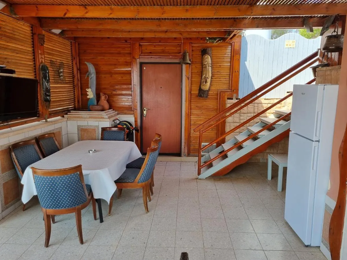 Shefer Guesthouse Эйлат