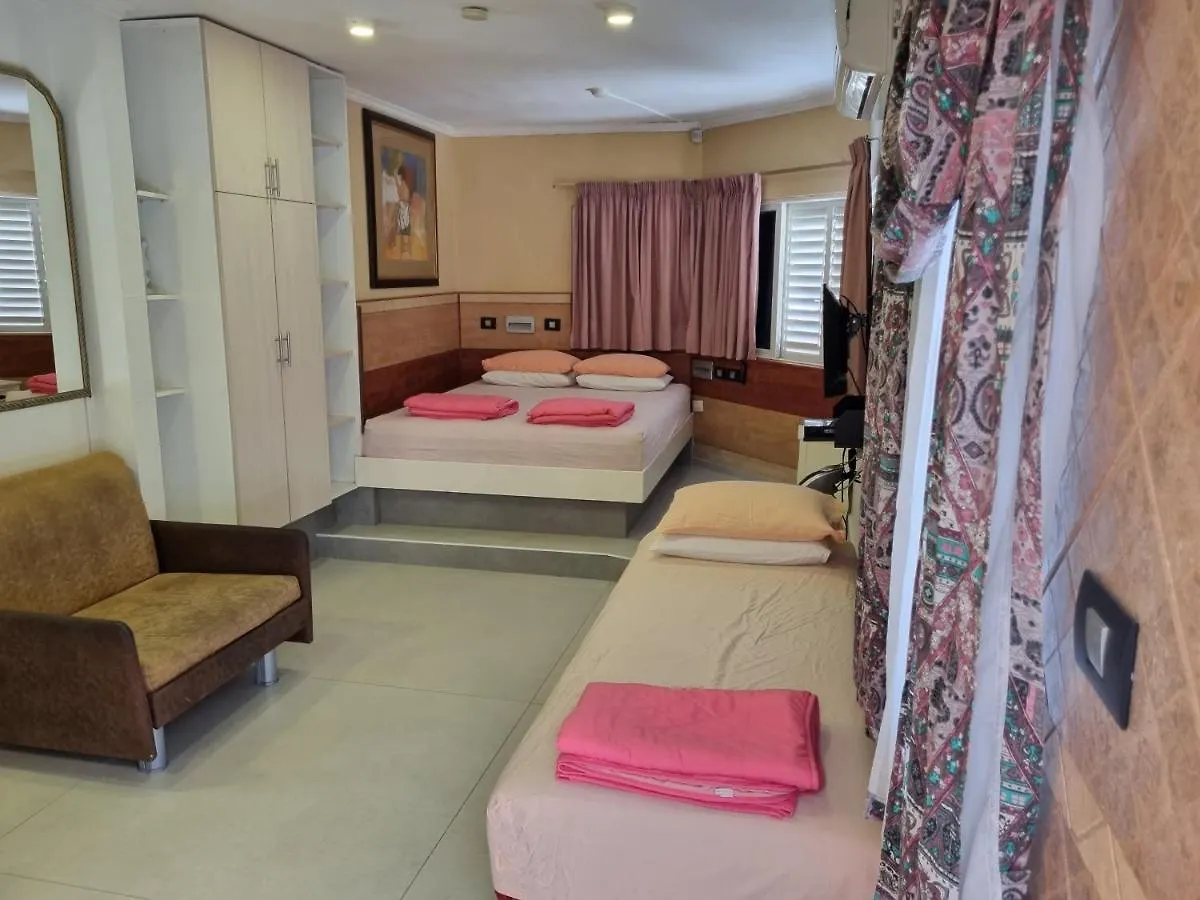 Shefer Guesthouse Eilat Israel
