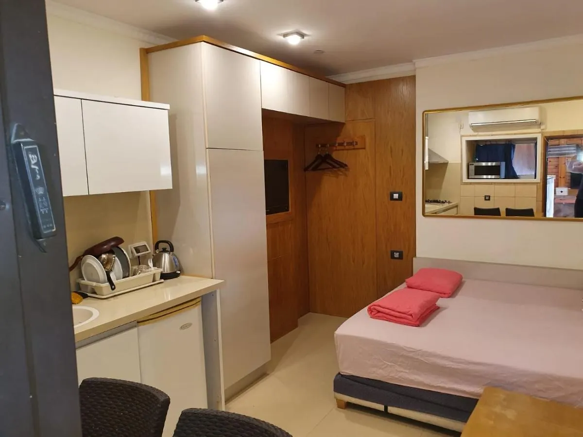 Shefer Guesthouse Eilat 0*,